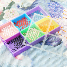 Charger l'image dans la galerie, Diamond painting bead storage with cover organizer