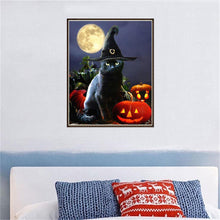 Charger l'image dans la galerie, Chat noir d’Halloween ? - diamant rond complet - 30x40cm