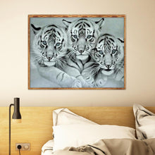 Charger l'image dans la galerie, Animal - diamant rond complet - 40x30cm