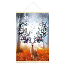 Charger l'image dans la galerie, Cerf suspendu - diamant rond complet - 40x60cm