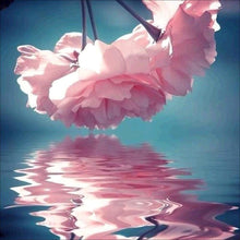 Charger l'image dans la galerie, Fleur - diamant rond complet - 30x30cm