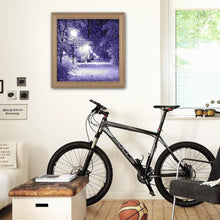 Charger l'image dans la galerie, Snowing - peinture diamant pleine - 30x30cm