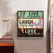 Charger l'image dans la galerie, Papillon de lettre - diamant rond complet - 30x30cm