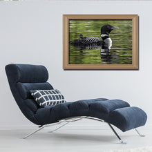 Charger l'image dans la galerie, Oiseau de plongée - diamant rond complet - 40x30cm