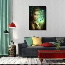 Charger l'image dans la galerie, Fille de papillon - diamant rond complet - 30x40cm