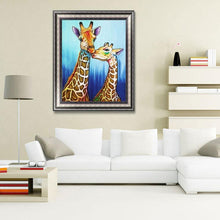 Charger l'image dans la galerie, Girafe baiser - peinture en diamant complet - 30x40cm