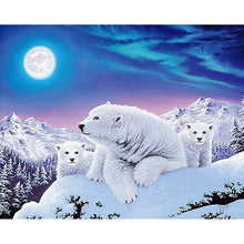 Charger l'image dans la galerie, Famille d’ours blancs - peinture complète de diamant - 40x30cm