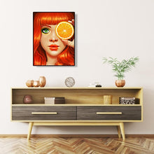 Charger l'image dans la galerie, Orange girlart - peinture en diamant complet - 30x40cm