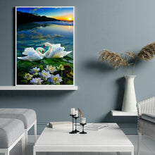 Charger l'image dans la galerie, Lac des cygnes - peinture complète en diamant - 30x40cm