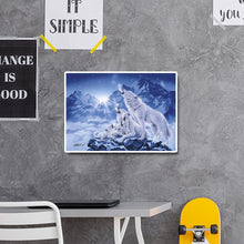 Charger l'image dans la galerie, Loups hurlant - diamant rond complet - 40x30cm