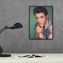 Charger l'image dans la galerie, Portrait d’Elvis - diamant rond complet - 30x40cm