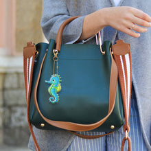 Charger l'image dans la galerie, 5pièces Créatures aquatiques Double face Porte-clés