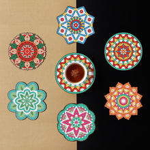 Charger l'image dans la galerie, Mandala-Tasse sous-verre ronde en bois