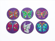 Charger l'image dans la galerie, Mandala/Halloween/Papillons - Tasse sous-verre ronde en bois