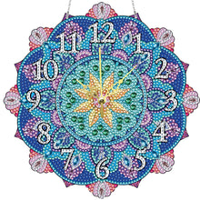 Charger l&#39;image dans la galerie, Horloge diamant en cristal mandala
