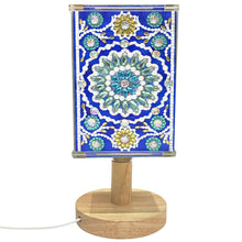 Charger l&#39;image dans la galerie, Lampe de bureau lumineuse pour peinture diamant
