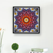 Charger l&#39;image dans la galerie, Symétrique - diamant rond complet - 30x30cm
