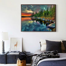 Charger l&#39;image dans la galerie, Forêt de lac - peinture complète de diamant - 40x30cm
