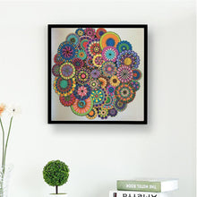 Charger l&#39;image dans la galerie, Coloré - diamant rond complet - 30x30cm
