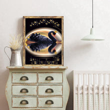 Charger l&#39;image dans la galerie, Cygne noir de couronne - diamant rond complet - 25x30cm
