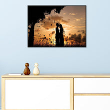 Charger l&#39;image dans la galerie, Amoureux romantiques - diamant rond complet - 40x30cm
