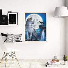 Charger l&#39;image dans la galerie, Loup de nuit - diamant rond complet - 30x40cm
