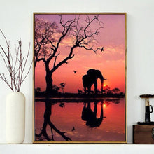 Charger l&#39;image dans la galerie, Coucher de soleil d’éléphant - diamant rond complet - 40x30cm
