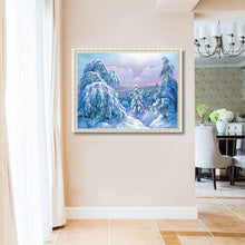 Charger l&#39;image dans la galerie, Paysage de neige - diamant rond complet - 40x30cm
