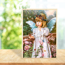 Charger l&#39;image dans la galerie, Angel - diamant rond complet - 30x40cm
