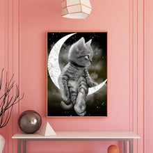 Charger l&#39;image dans la galerie, Chat de lune - diamant rond plein - 30x40cm
