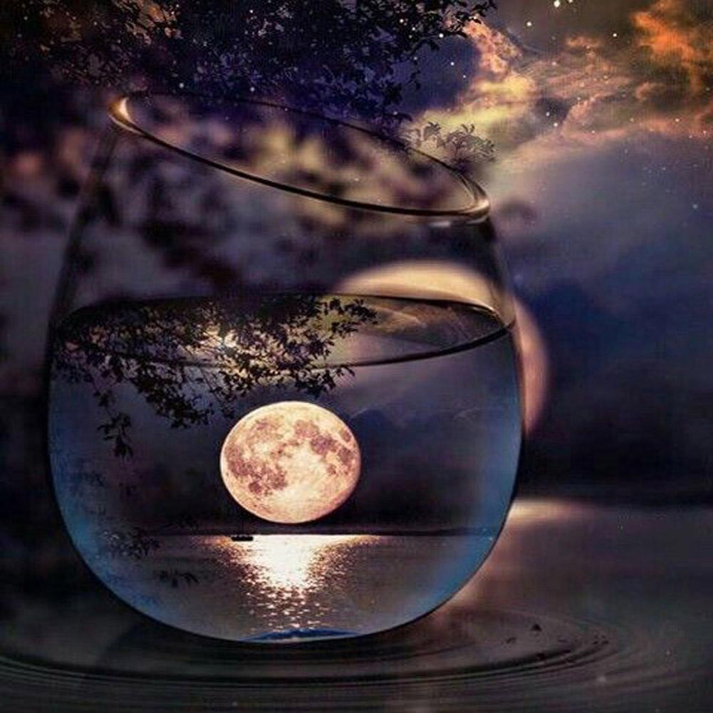 Tasse lune - peinture en diamant complet - 30x30cm