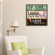 Charger l&#39;image dans la galerie, Papillon de lettre - diamant rond complet - 30x30cm
