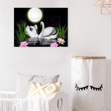 Charger l&#39;image dans la galerie, Cygne - peinture en diamant complet - 40x30cm
