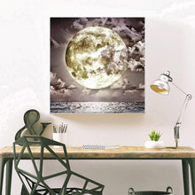 Charger l&#39;image dans la galerie, Lune - peinture en diamant complet - 30x30cm
