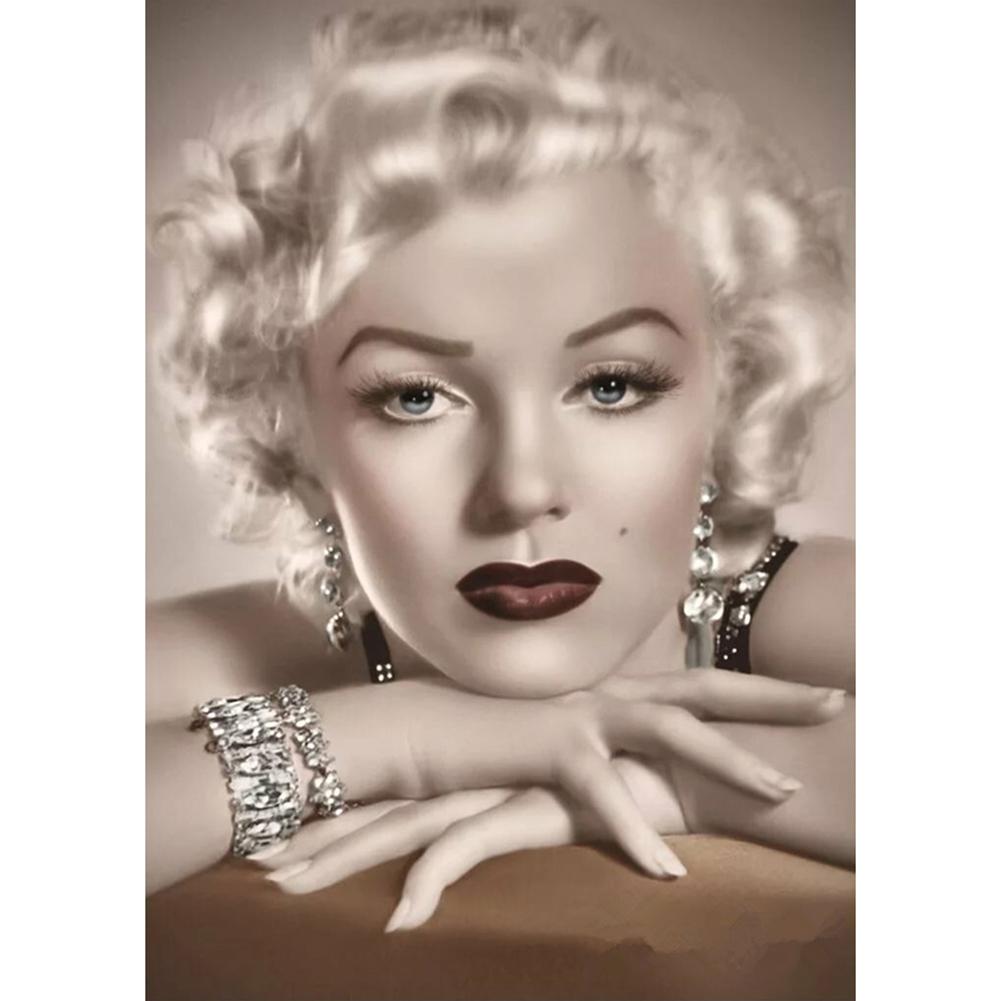 Jolie fille - peinture en diamant complet - 30x40cm