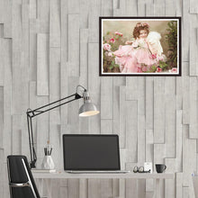 Charger l&#39;image dans la galerie, Ange de fille - peinture complète de diamant - 30x40cm
