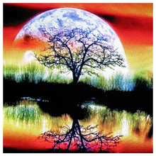 Charger l&#39;image dans la galerie, Lune d’arbre - peinture de diamant plein - 30x30cm
