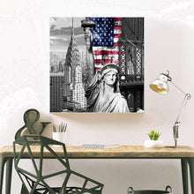 Charger l'image dans la galerie, Statue de la liberté - peinture en diamant complet - 40x40cm
