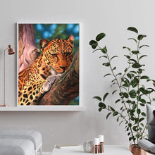 Charger l&#39;image dans la galerie, Léopard d’escalade - peinture en diamant complet - 40x30cm
