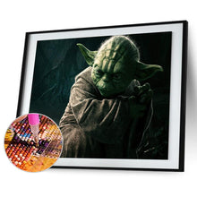 Charger l&#39;image dans la galerie, Portrait de Yoda - peinture en diamant complet - 40x30cm
