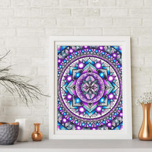 Charger l&#39;image dans la galerie, Mandala violet - peinture complète en diamant - 30x35cm
