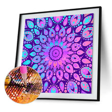 Charger l&#39;image dans la galerie, Mandala abstrait - peinture complète de diamant - 30x30cm
