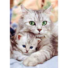 Charger l&#39;image dans la galerie, Chat étreignant - peinture complète de diamant - 30x40cm
