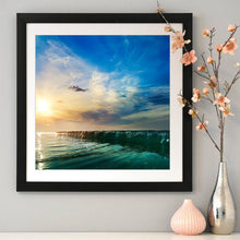 Charger l&#39;image dans la galerie, Coucher de soleil au bord de la mer - diamant rond complet - 30x30cm
