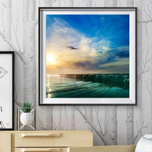 Charger l&#39;image dans la galerie, Coucher de soleil au bord de la mer - diamant rond complet - 30x30cm
