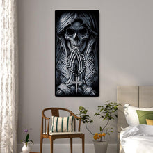 Charger l&#39;image dans la galerie, Skeleton pray - diamant rond complet - 45x85cm
