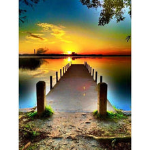 Charger l&#39;image dans la galerie, Pont de coucher du soleil - diamant rond complet - 30x40cm
