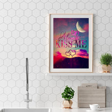 Charger l&#39;image dans la galerie, Kiss me - diamant rond complet - 30x40cm
