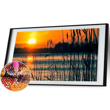 Charger l&#39;image dans la galerie, Marais de roseaux de coucher du soleil de 100x40cm - diamant rond complet - 100x40cm

