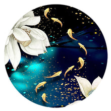 Charger l&#39;image dans la galerie, Lotus étang de poissons - diamant rond complet - 40x40cm
